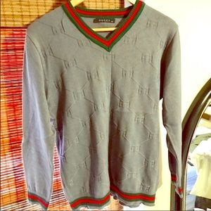 Authentic Men's Gucci V neck sweater