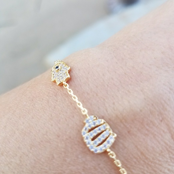 14k gold plated religious Bracelet - Picture 4 of 5