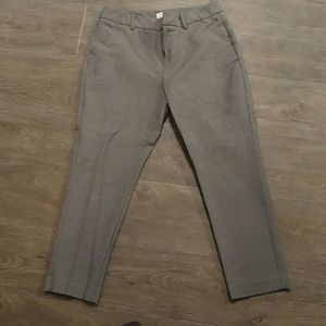 NWOT Merona Women's Ankle Pants, Size 8