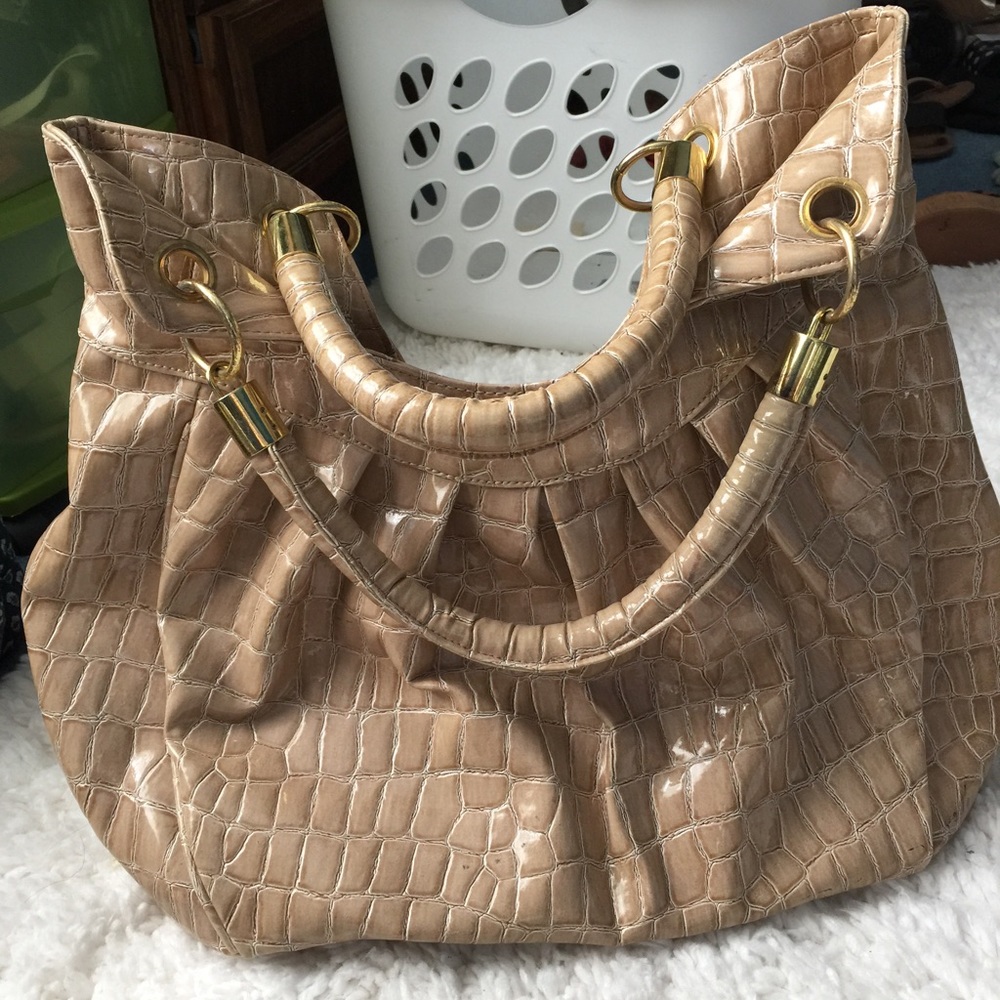 Large tote