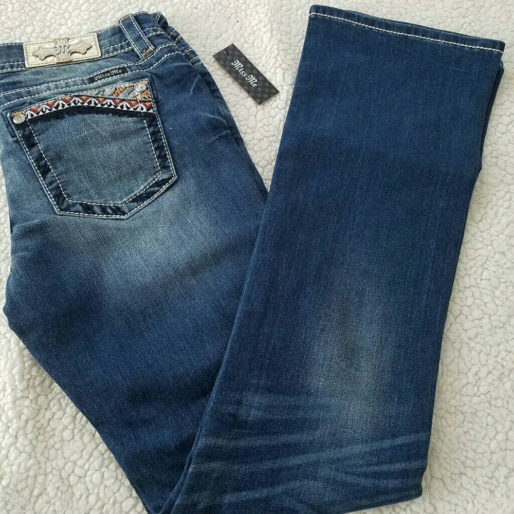 Miss me jeans size 32, inseam 34", Signature Boot