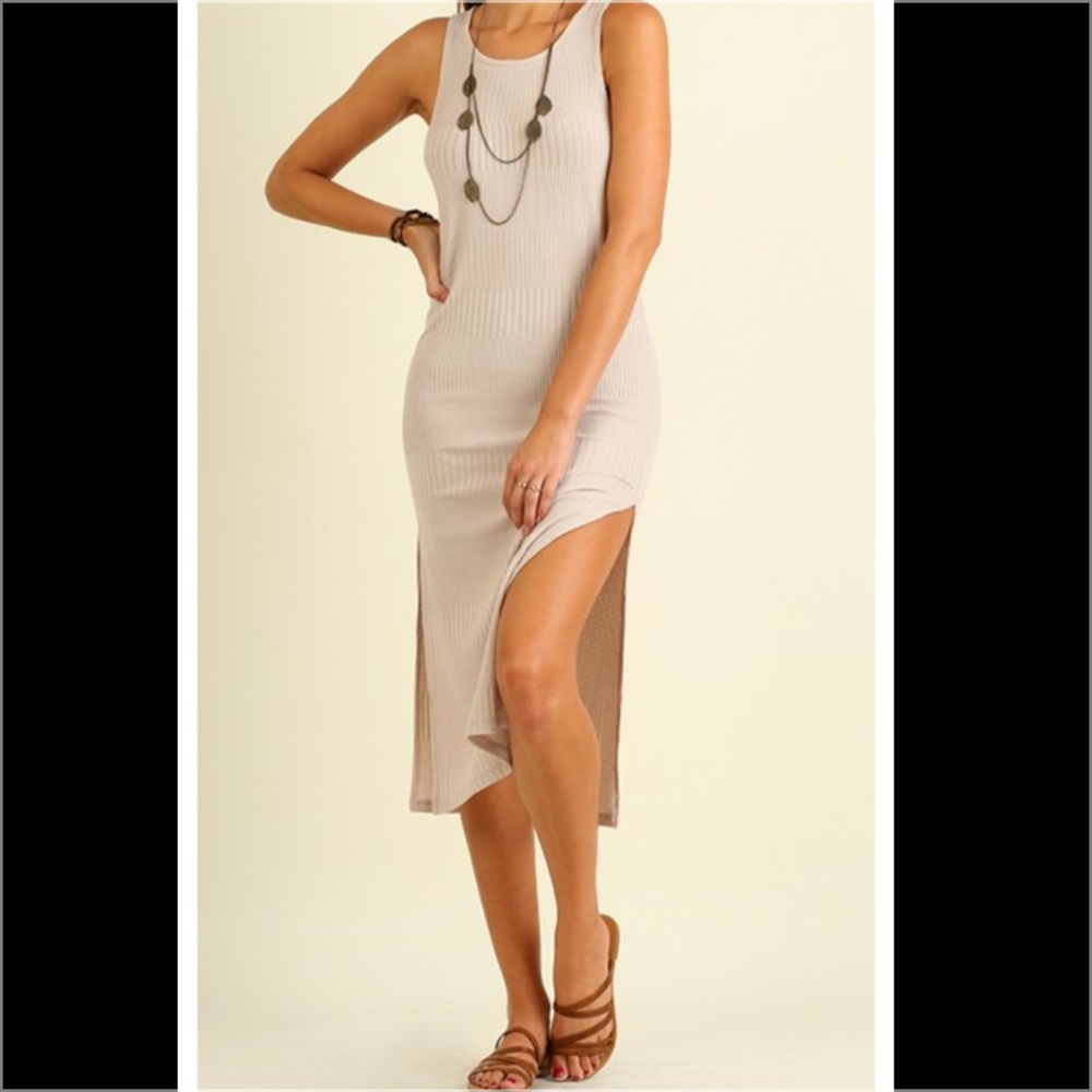 🔥Tan  midi dress with open slit.  Made in 🇺🇸