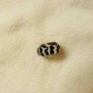 Authentic Chamilia Murano glass bead