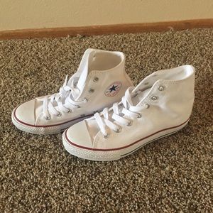BRAND NEW White Converse