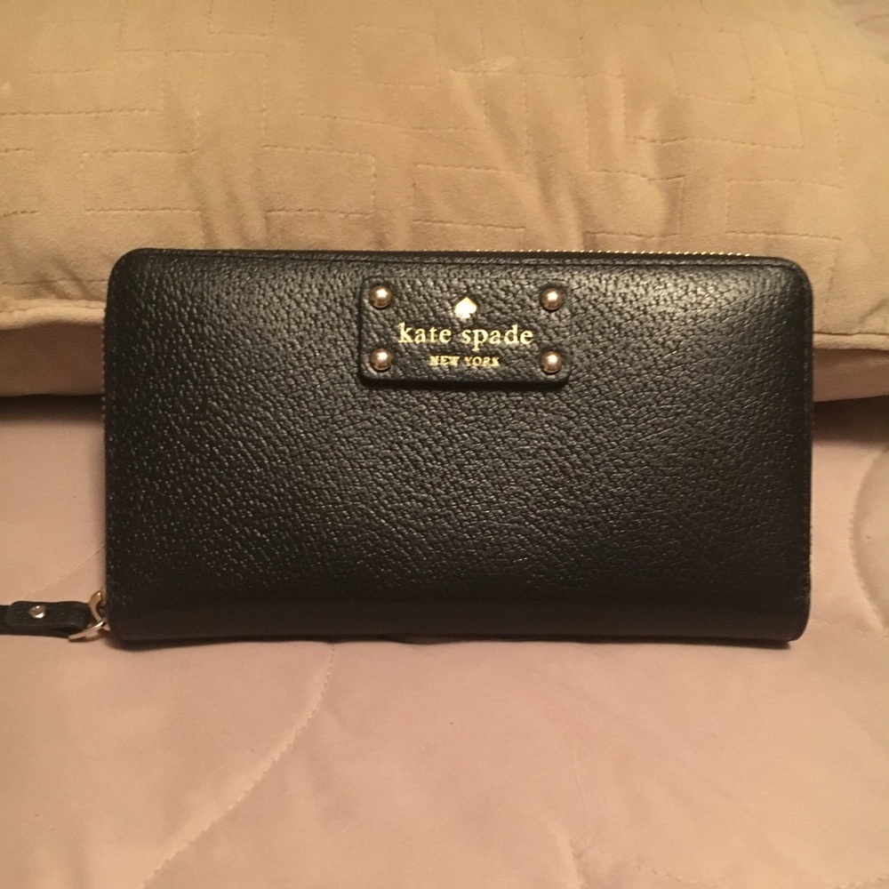 Kate Spade cobble hill "Lacey"wallet