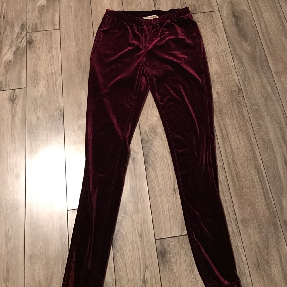 Velour red leggings