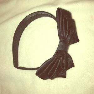 Black Bow Headband