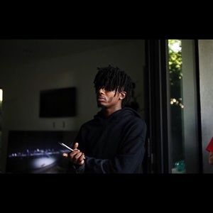 Meet your Posher, Isaac