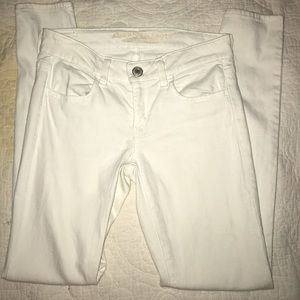 White American Eagle Jeans
