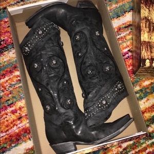 ****SPECIAL ORDER**** Old Gringo boots