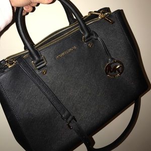 Michael Kors Sutton Satchel