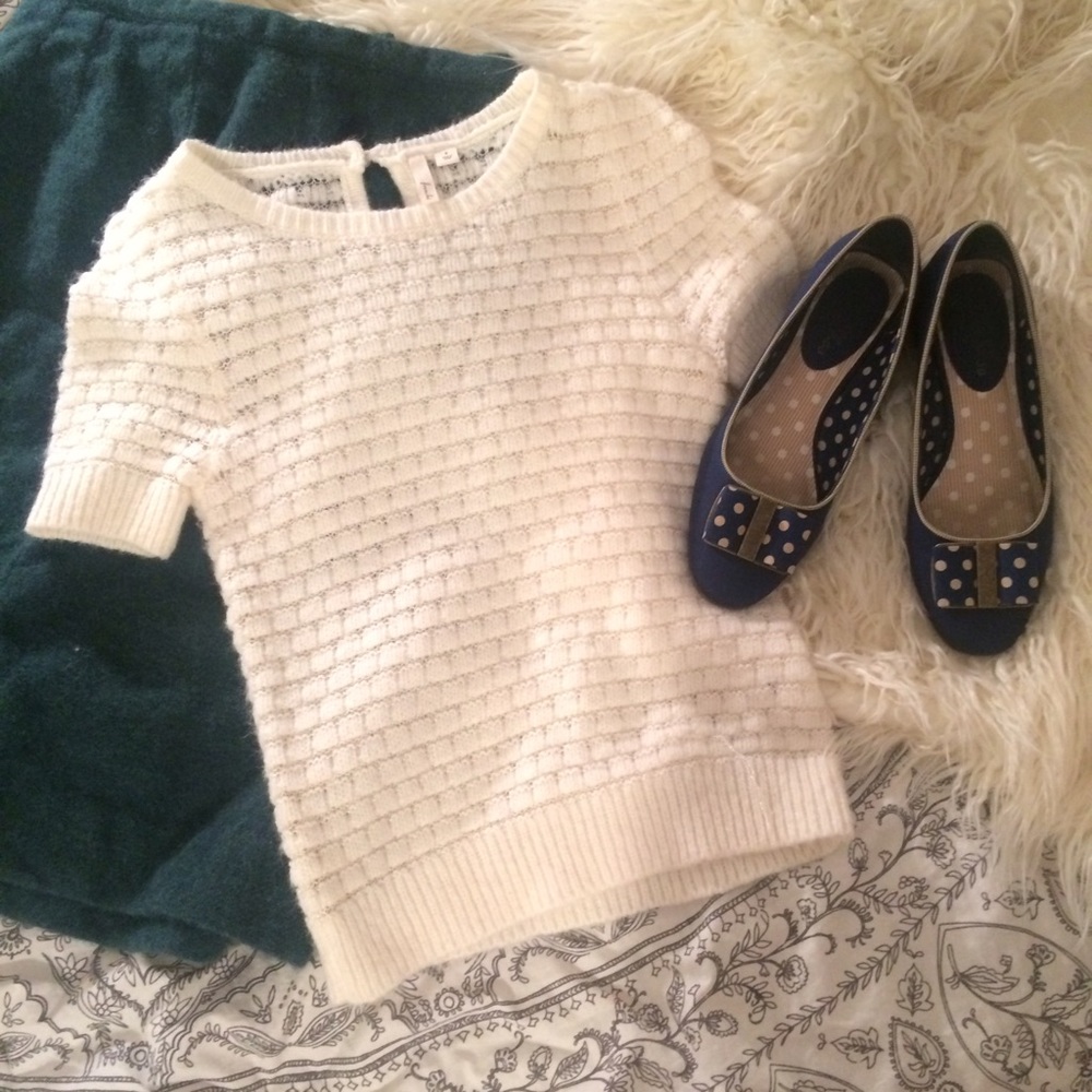 Knitted sweater blouce