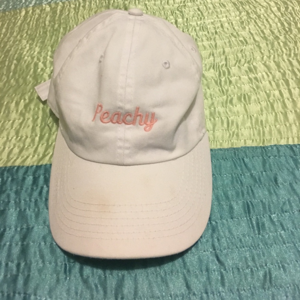 "Peachy" cap