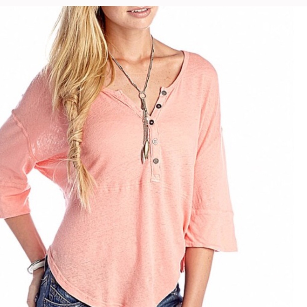 FREE PEOPLE RYLEE tee in Coral xs