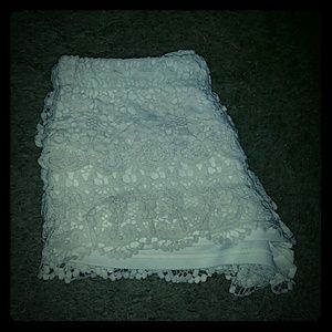 NEW LACE SHORTS
