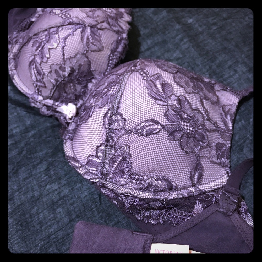 Victoria's Secret Bra size 36D 😍