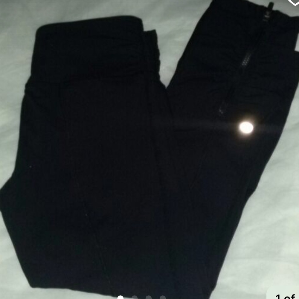 Lululemon compression Capri