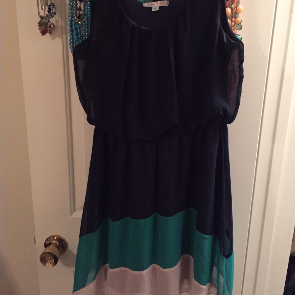 Dress - Picture 2 of 2