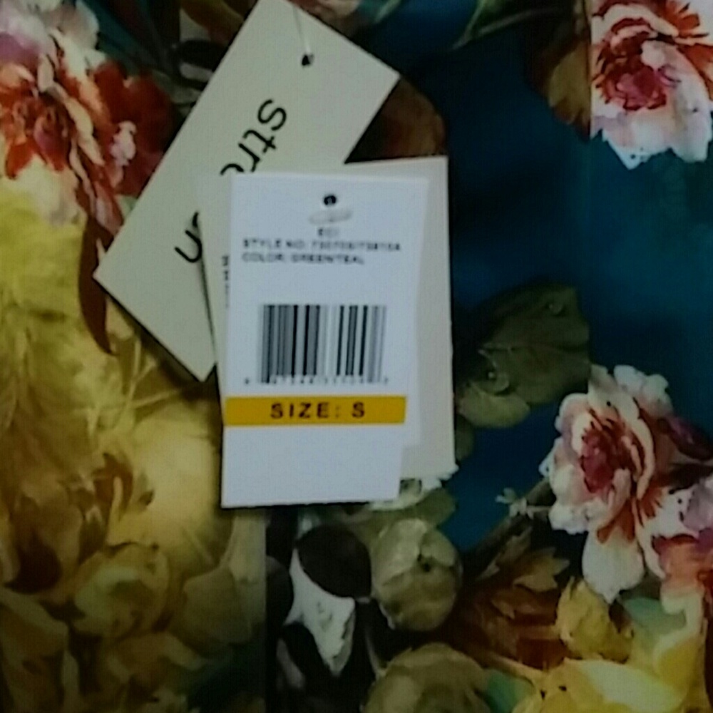 Floral skirt - Picture 7 of 7