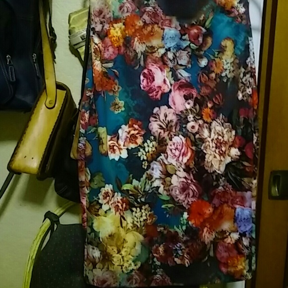ECI Dresses & Skirts - Floral skirt