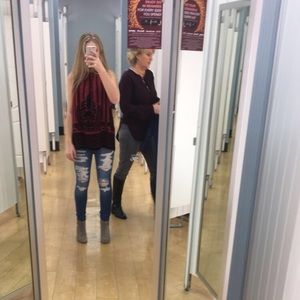 Meet your Posher, Alexis