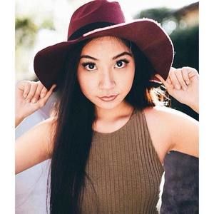 Meet your Posher, Robin