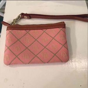 Dooney& Bourke pink wristlets.like new