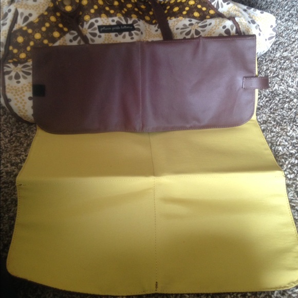 Petunia Pickle Bottom Diaper Bag - Picture 3 of 3