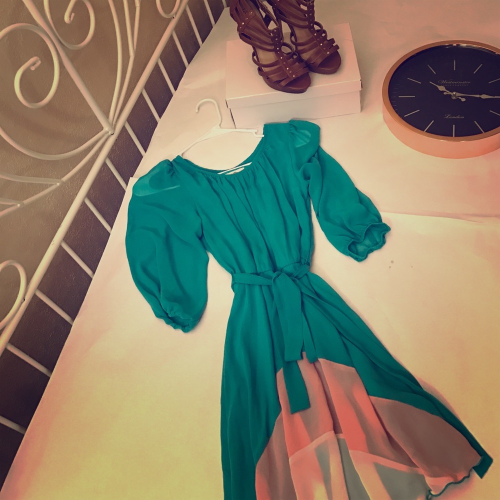 Set for $20!! Short casual dress and sandal!!