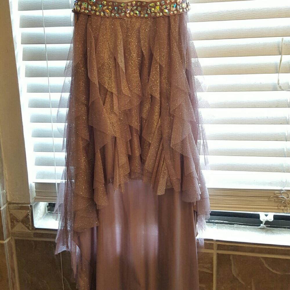 Dress - Picture 3 of 3