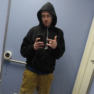 Meet your Posher, Robert