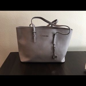 Michael Kors tote w/ laptop pocket