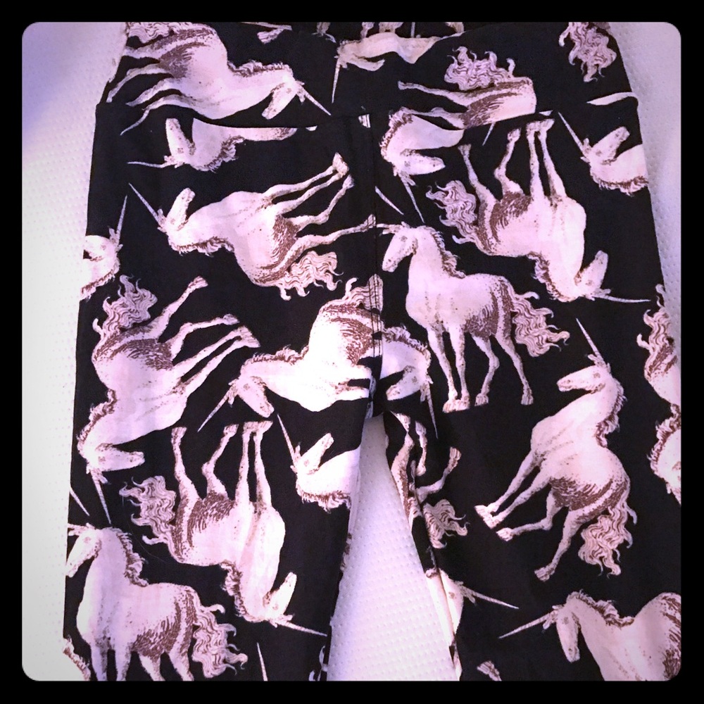 💕🦄Brand new OS actual UNICORNS 🦄 leggings💕