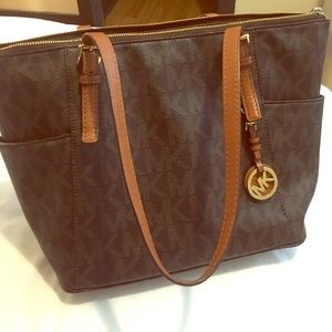 Michael Kors Tote 👜