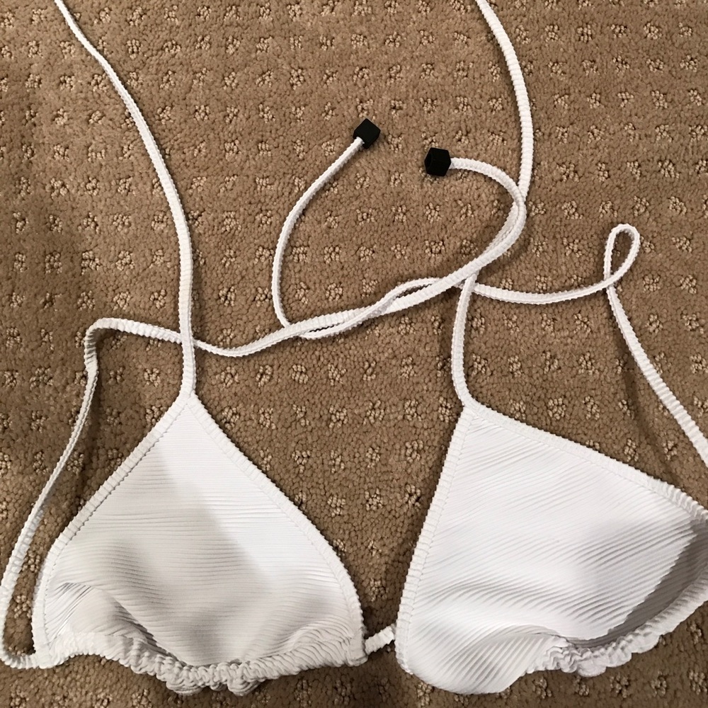 Triangl white bikini TOP
