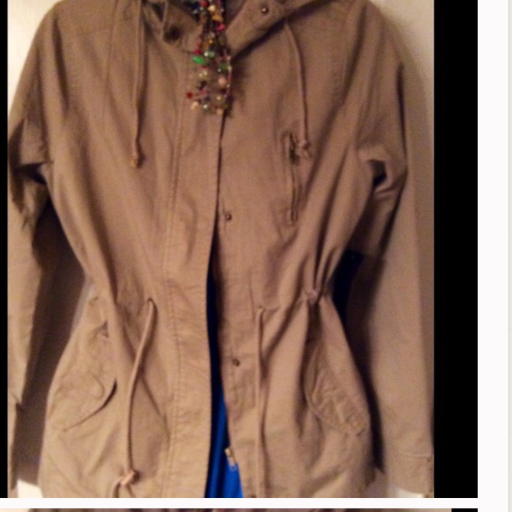 Take A Hike Jacket!! So Cute Never worn XL