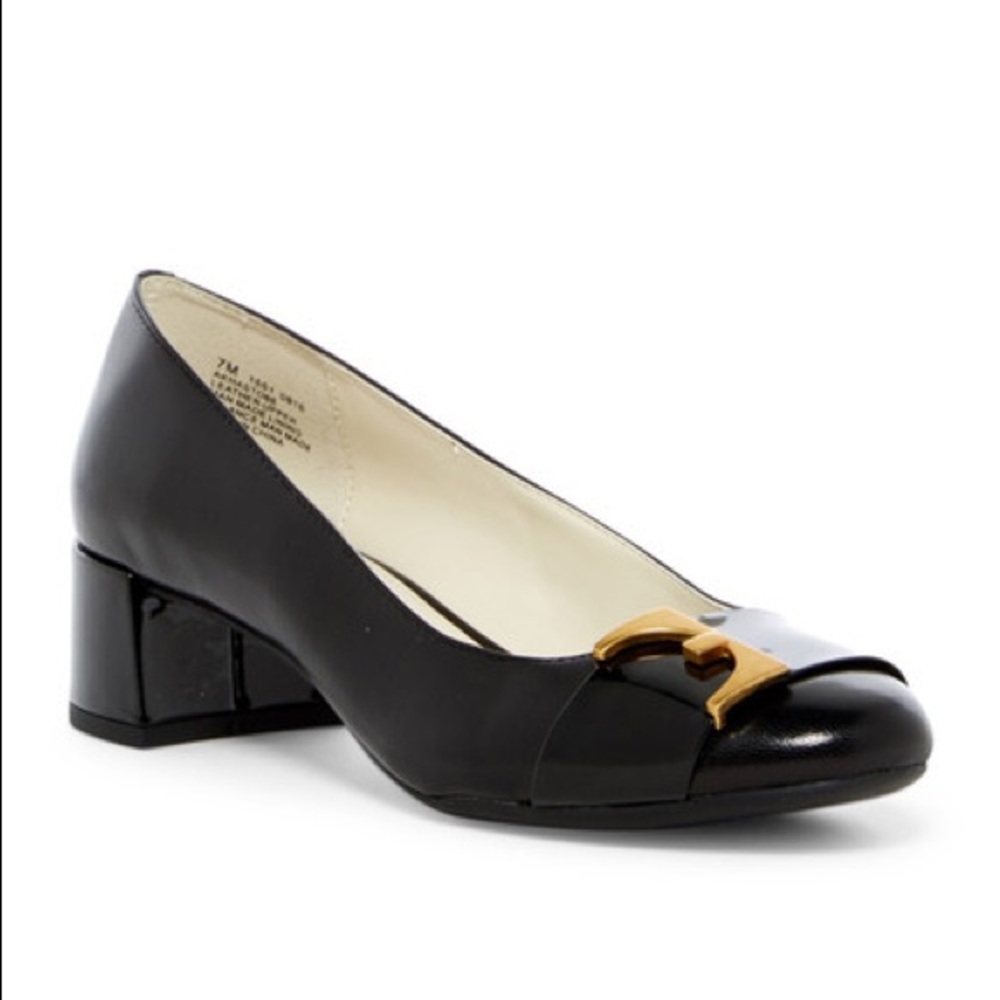 Anne Klein Hastobe Kitten Heel