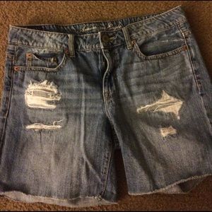 Gently used American Eagle shorts!