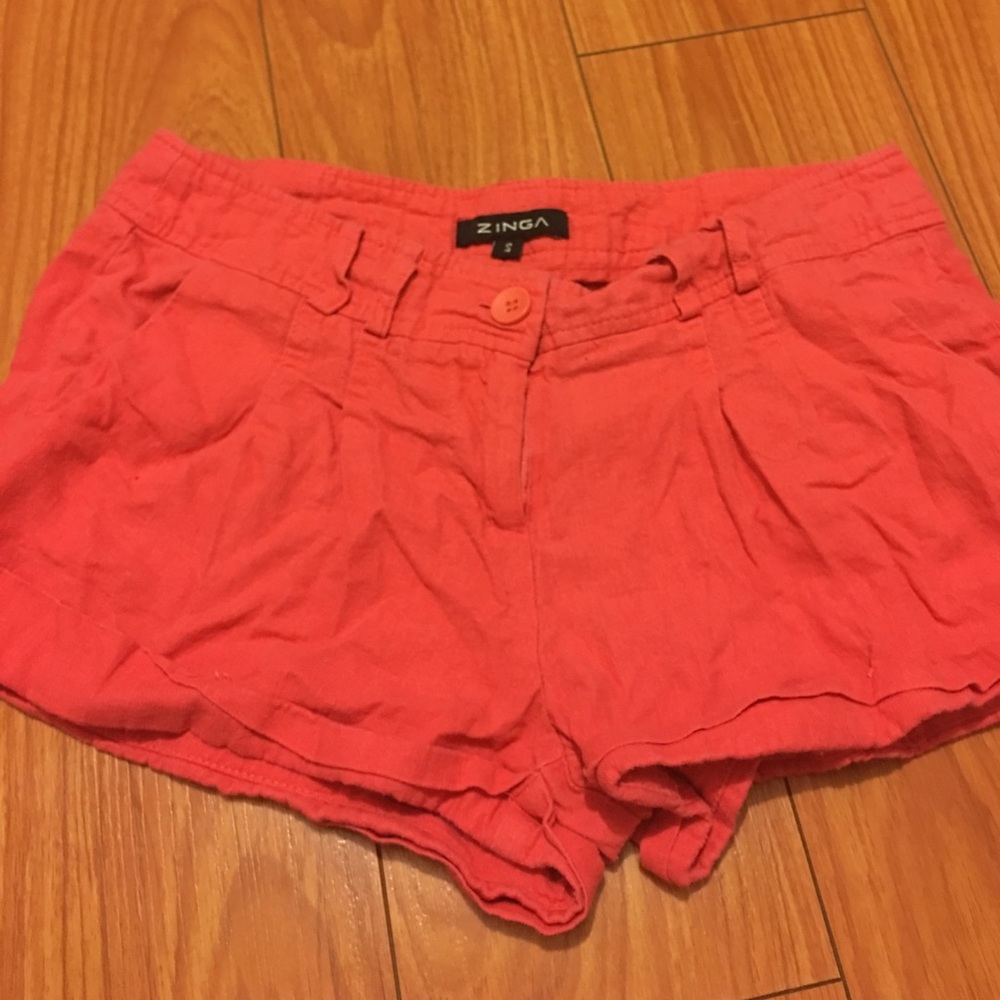 Neon pink loose shorts
