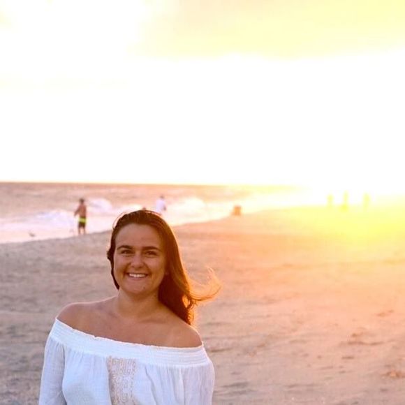 Meet your Posher, Lizzie - Picture 1 of 1