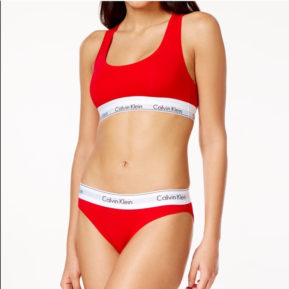 Calvin Klein set bra & underwear large