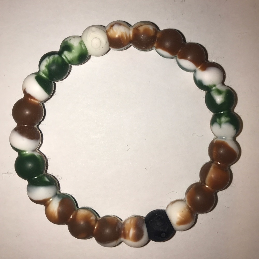 loaki bracelet