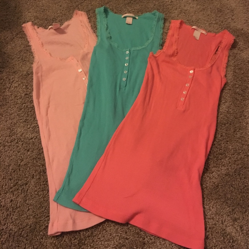 3 Victoria secret tank tops