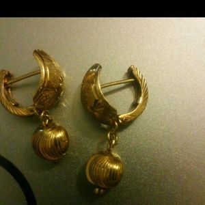 SOLD 18K SAUDI SOLID GOLD