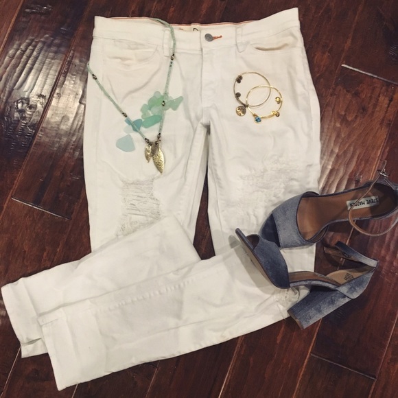 Denim - Distressed Skinny Leg Jeans