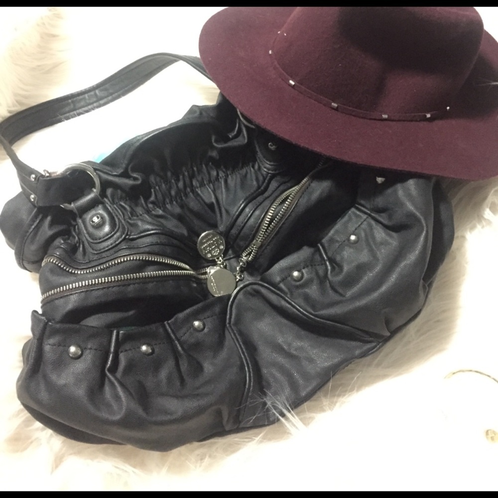 Kathy Von Zeeland purse