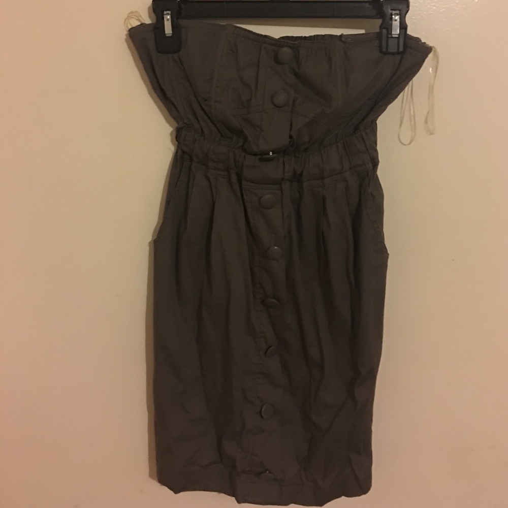 Strapless grey button and pocket  dress