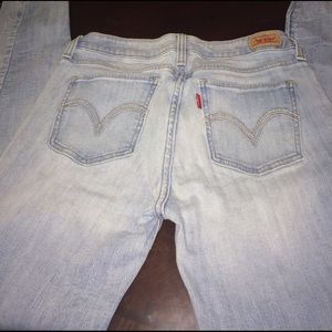 Light washed Levi's jeans