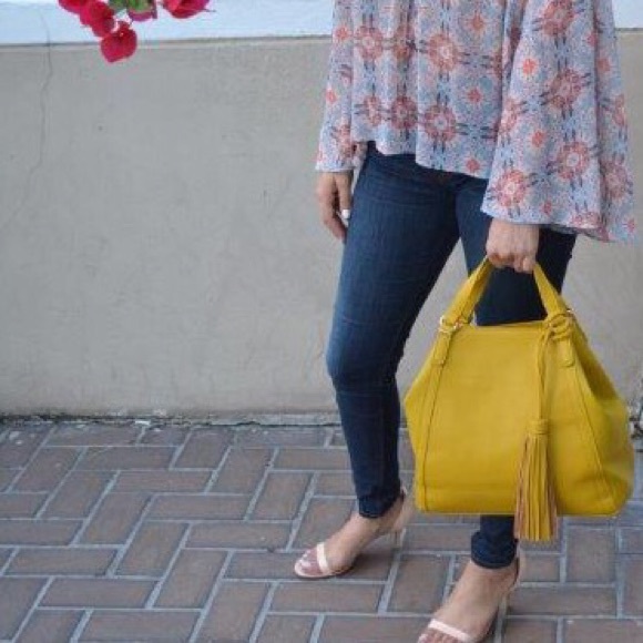 🛍LAST 1 ✨FINAL PRICE💫 Classic Tote! - Picture 6 of 7