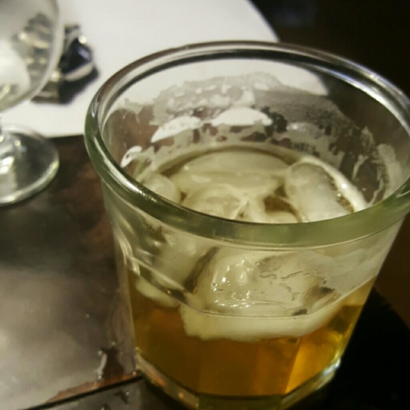 Meet your Posher, JohnnieWatt - Picture 2 of 3